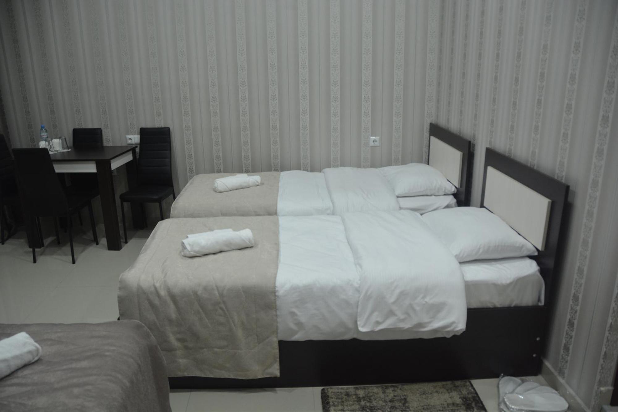 Hotel Brick House Tbilisi Buitenkant foto